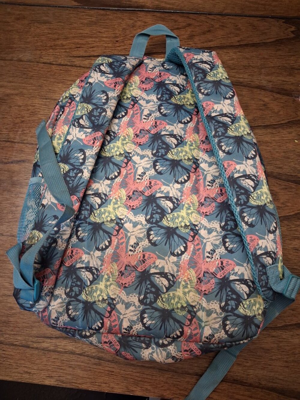 backpack - Picture 3 of 3